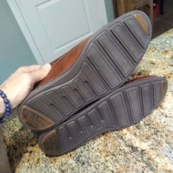 Cole Haan Men's Grand OS Cambridge Wingtip Leather Oxford Shoes 9.5 M C27845 - Picture 11 of 12